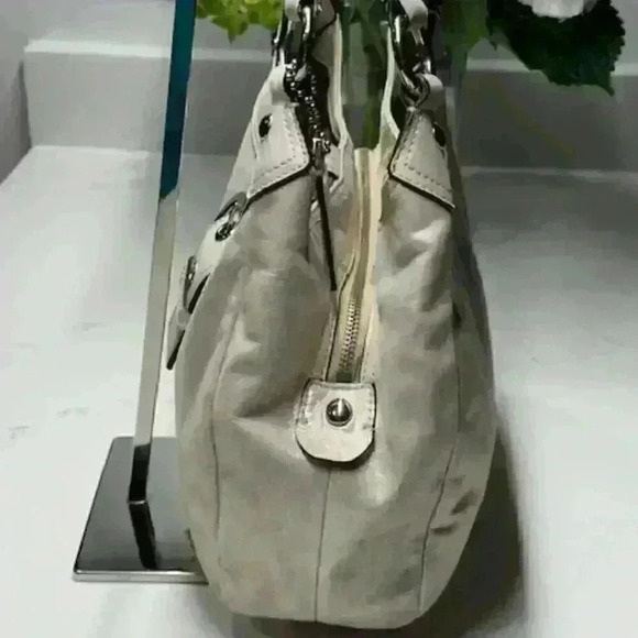 🔥🔥Coach Soho Lynn F17219 Metallic Leather Tote Shoulder Bag - Picture 7 of 14